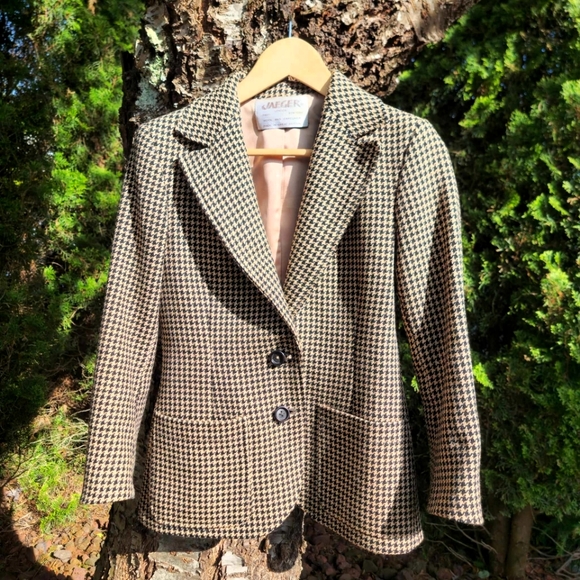 Vintage 90s Wool Houndstooth Blazer by Jaeger - Picture 1 of 3